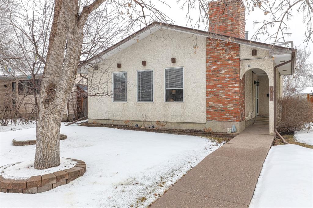 824 Whitemont Drive NE, Calgary — photo 2 of 48