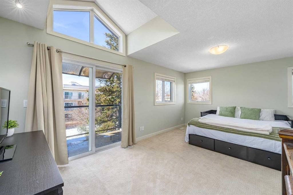 1, 808 4 Street NE, Calgary — photo 3 of 40