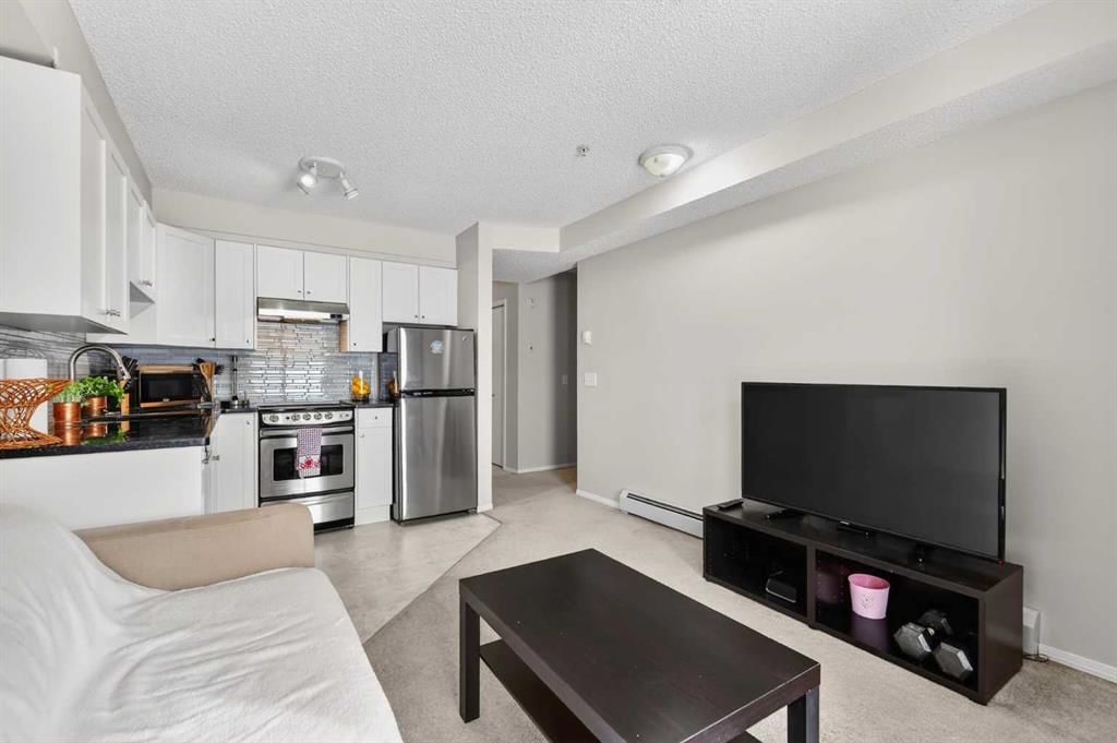 1106, 2371 Eversyde Avenue SW, Calgary — photo 5 of 15