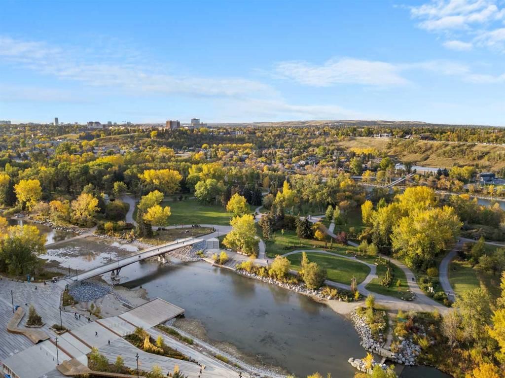 314, 222 Riverfront Avenue SW, Calgary — photo 3 of 50