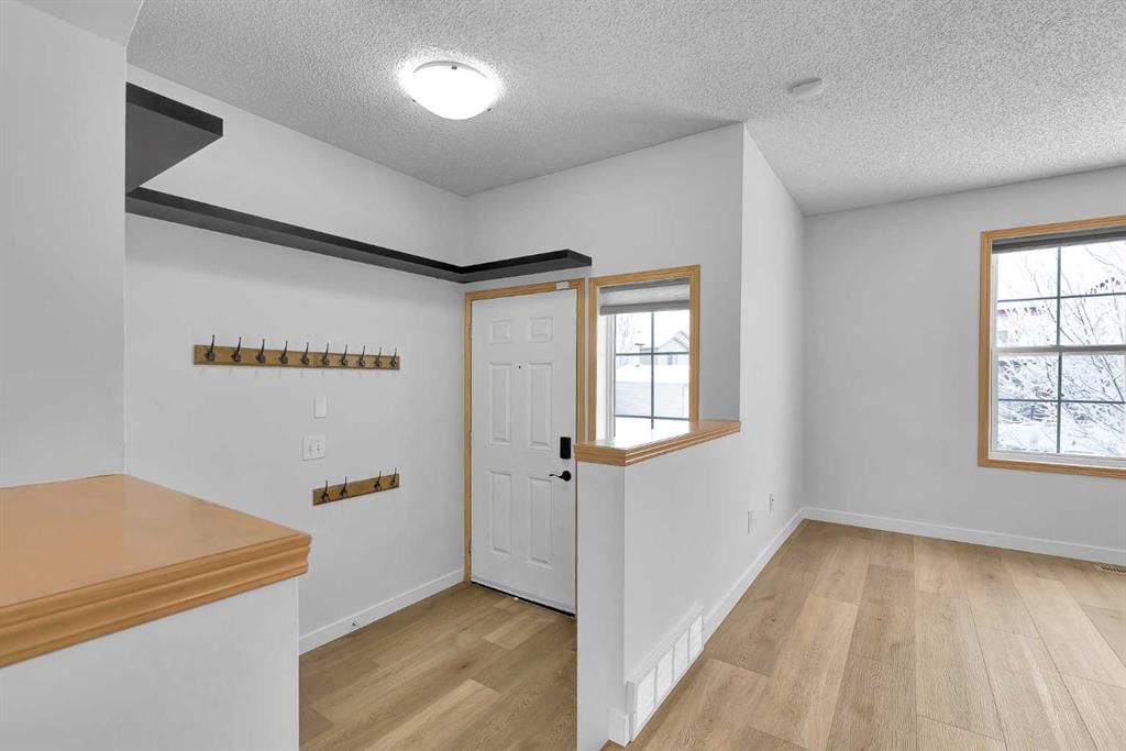89 Covebrook Place NE, Calgary — photo 3 of 43