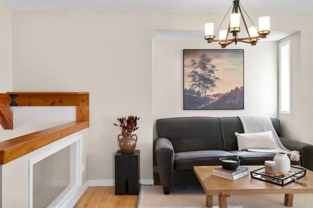 78 Hidden Spring Green NW, Calgary — main listing photo