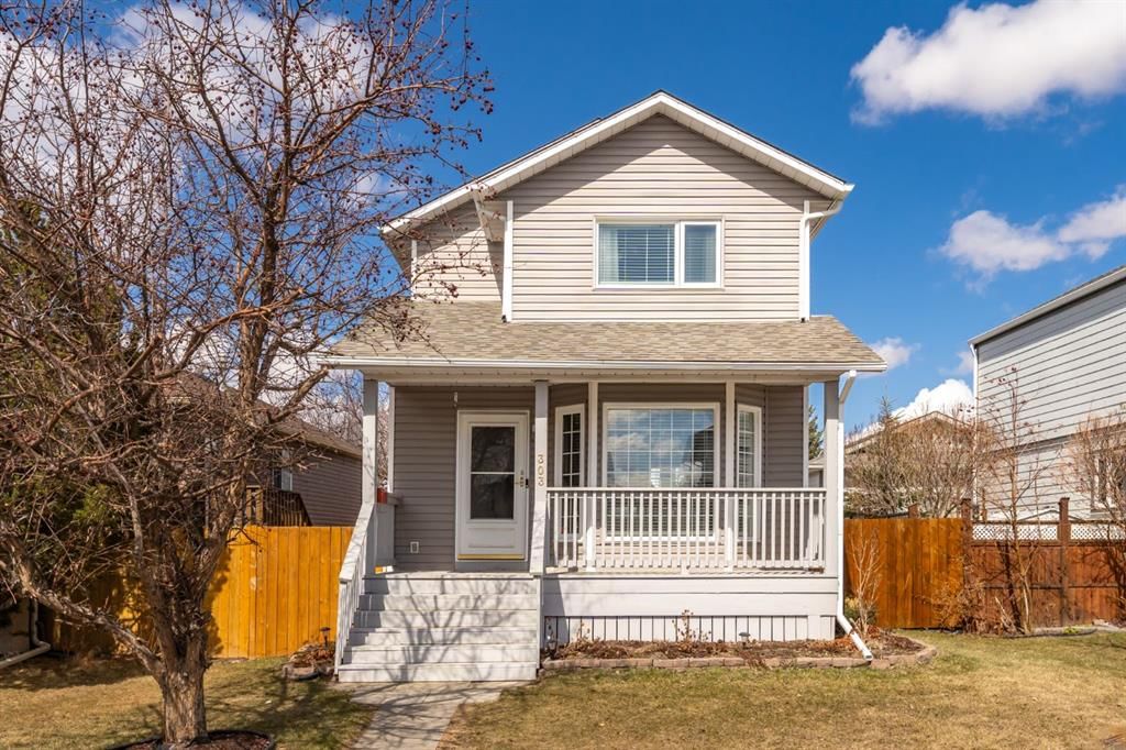 303 Coventry Close NE, Calgary — main listing photo