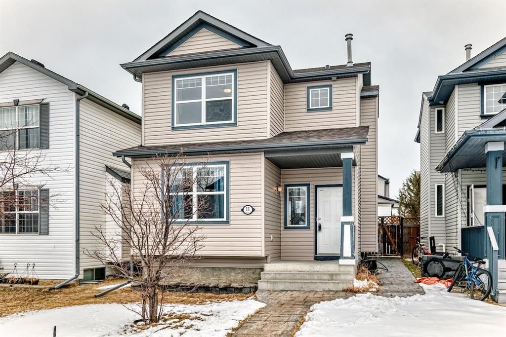 11 Coventry Link NE, Calgary — main listing photo