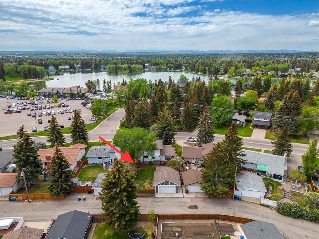 736 Lake Bonavista Drive SE, Calgary — photo 3 of 49