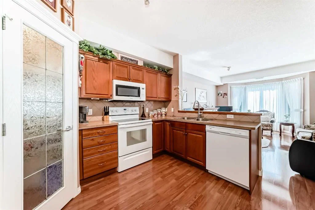 276, 15 Everstone Drive SW, Calgary — photo 3 of 32
