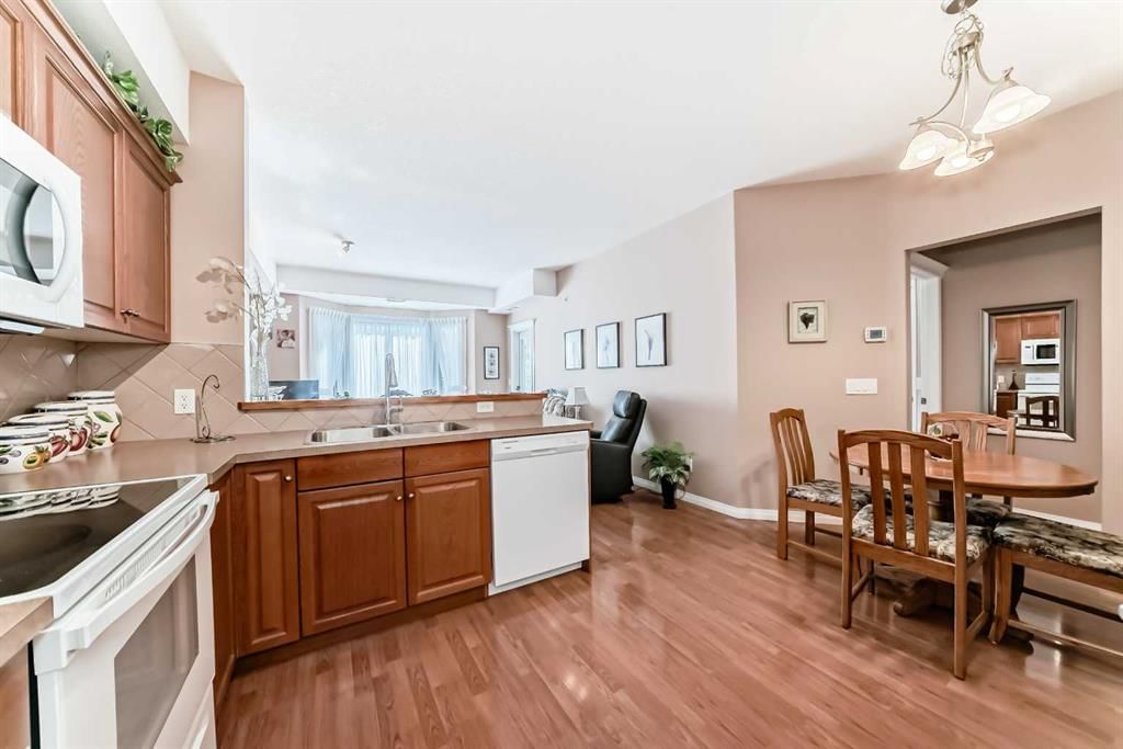 276, 15 Everstone Drive SW, Calgary — photo 4 of 32
