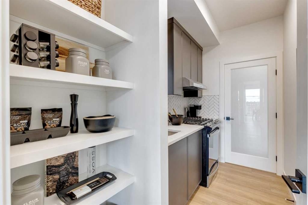 9 Amblefield View NW, Calgary — photo 4 of 25