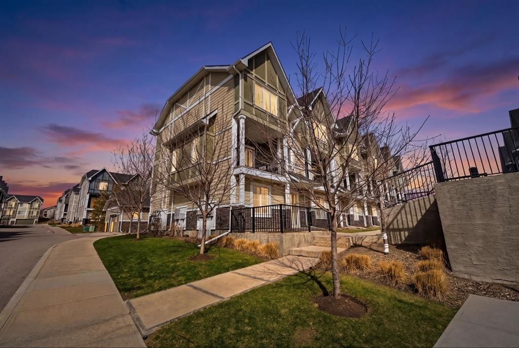 301 Nolanlake Villas NW, Calgary — main listing photo