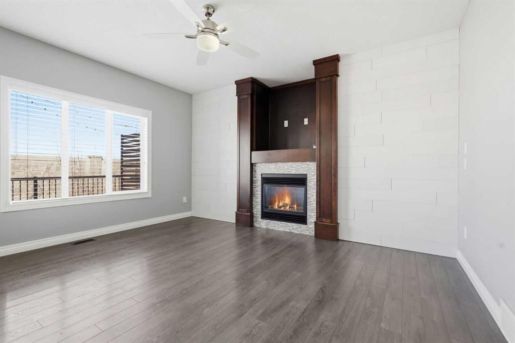 196 Evansborough Way NW, Calgary — photo 2 of 48