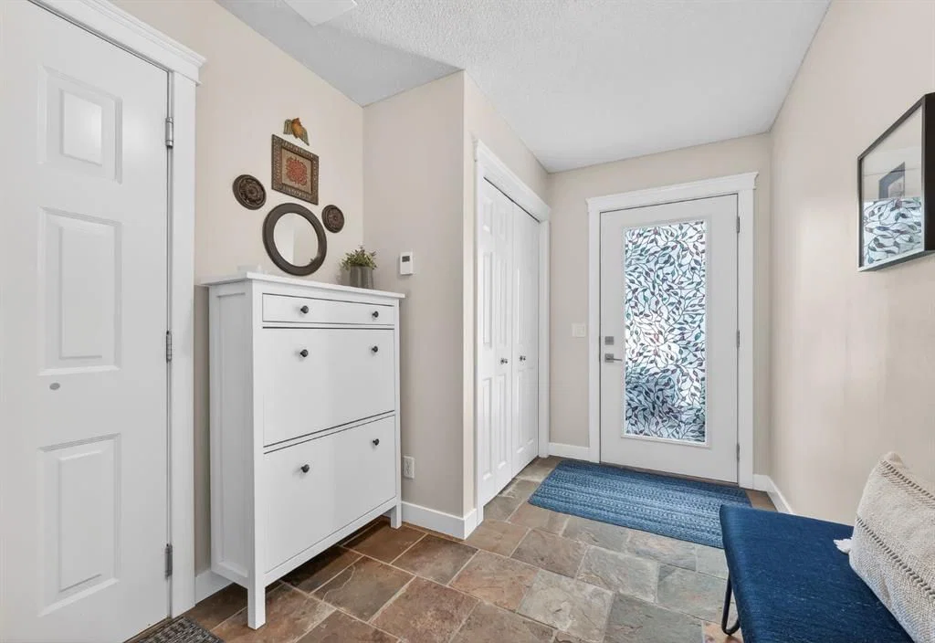 86 Inglewood Point SE, Calgary — photo 4 of 28