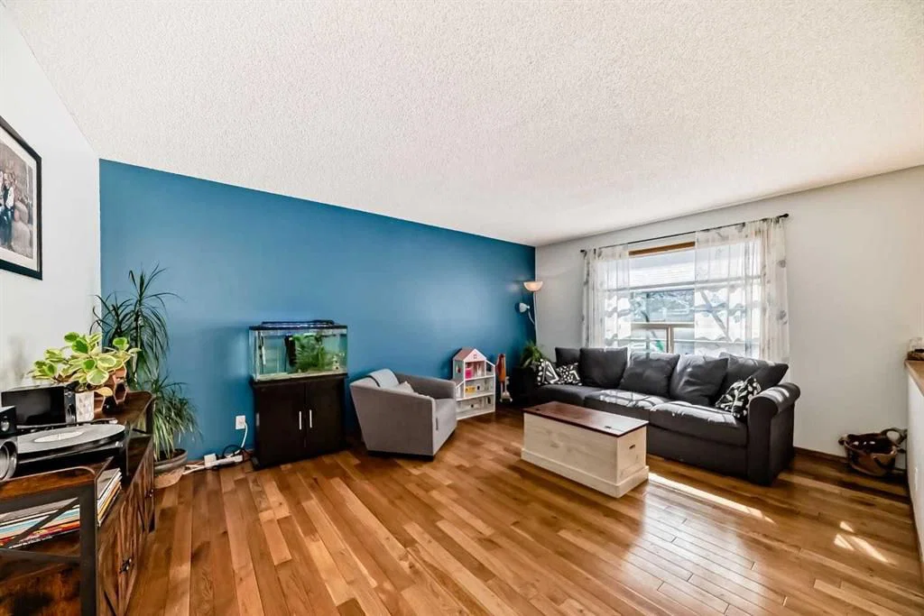 15 Citadel Meadow Grove NW, Calgary — photo 2 of 50