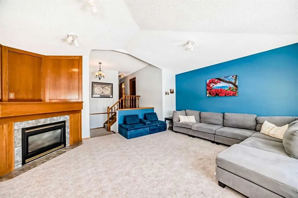 15 Citadel Meadow Grove NW, Calgary — photo 5 of 50