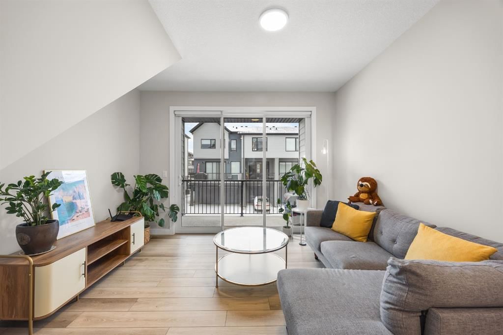 306 Evanscrest Square NW, Calgary — photo 2 of 28
