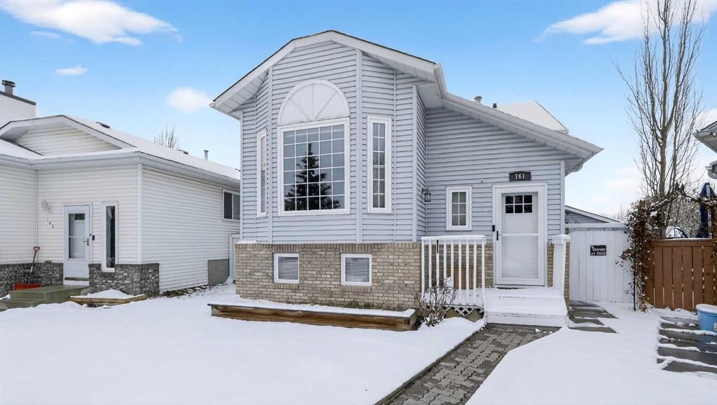 161 Coventry Place NE, Calgary — main listing photo