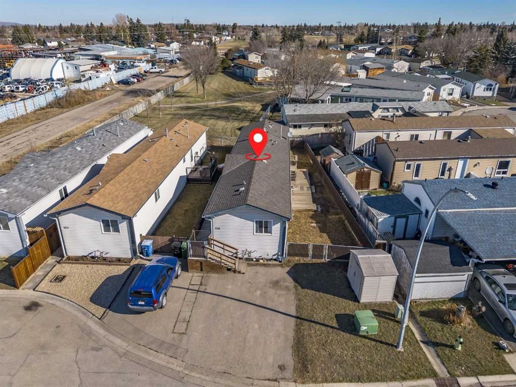125 Erin Woods Circle SE, Calgary — main listing photo