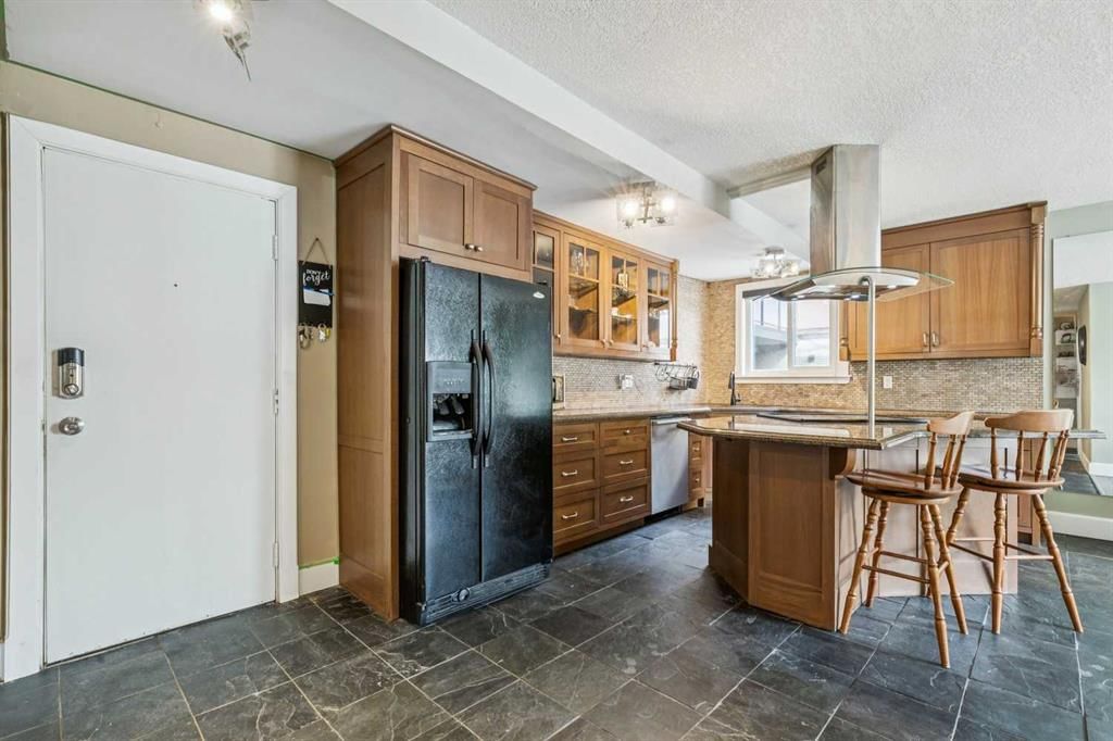 103, 1915 26 Street SW, Calgary — photo 3 of 23