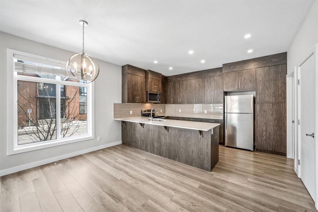 1005 Sage Meadows Gardens NW, Calgary — photo 5 of 34