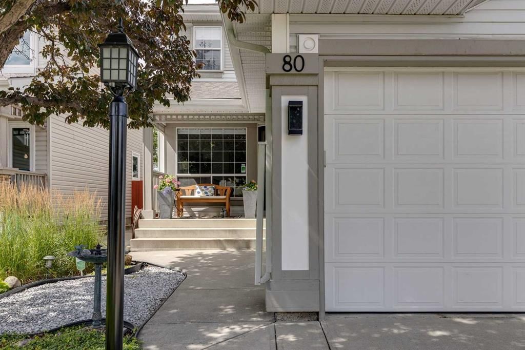 80 Coventry Green NE, Calgary — photo 3 of 37