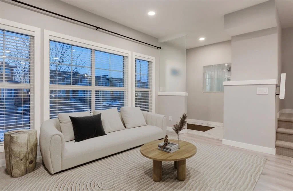 1217 CARRINGTON Boulevard NW, Calgary — photo 3 of 38
