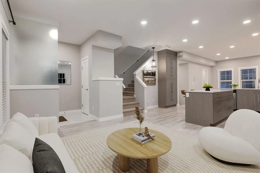 1217 CARRINGTON Boulevard NW, Calgary — photo 4 of 38