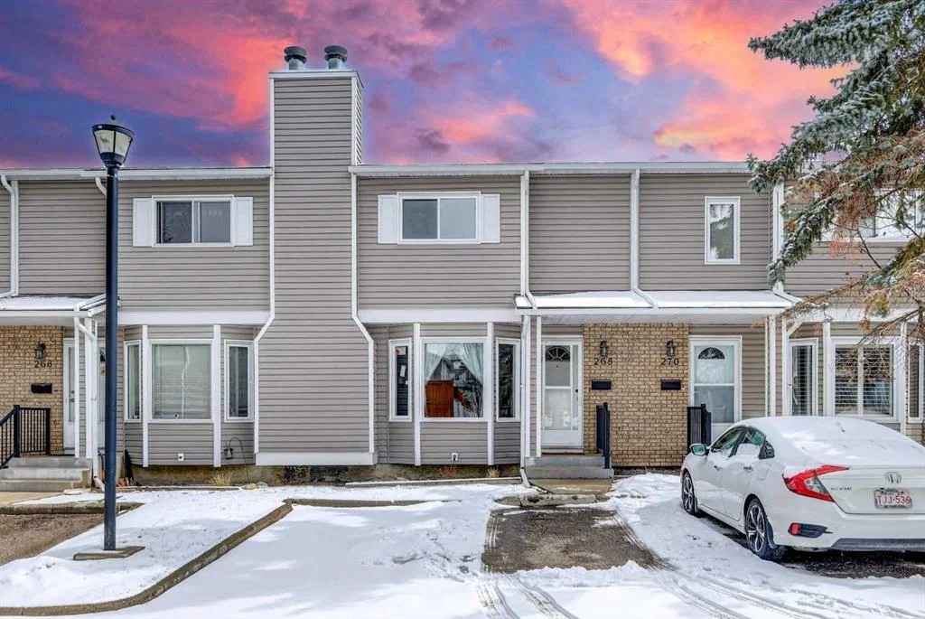 268 Cedarwood Park SW, Calgary — photo 2 of 48