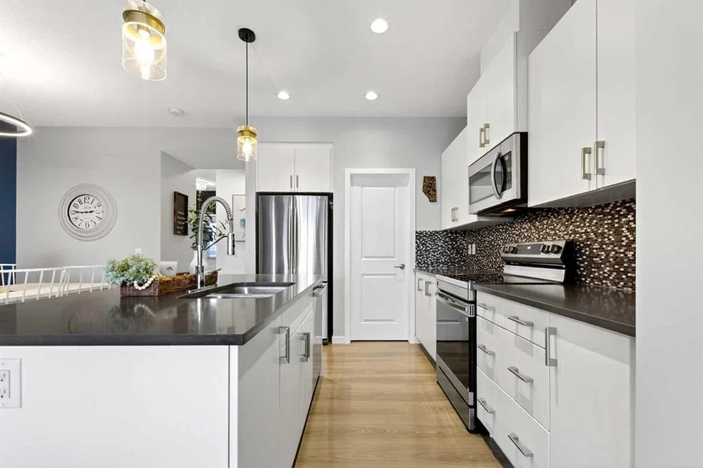 253 Auburn Meadows Boulevard SE, Calgary — main listing photo
