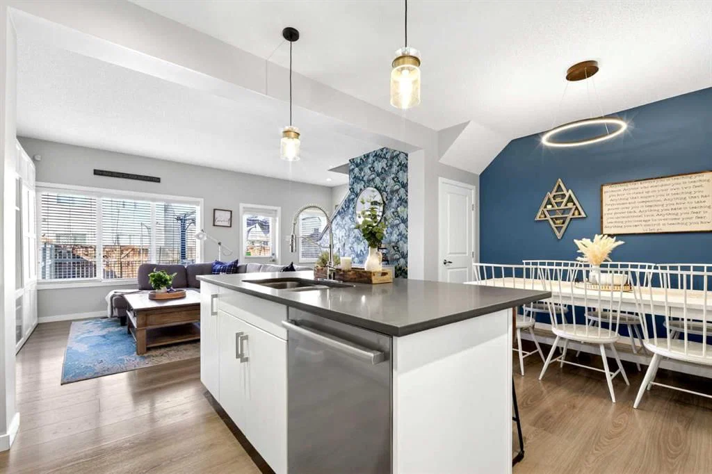 253 Auburn Meadows Boulevard SE, Calgary — photo 3 of 50