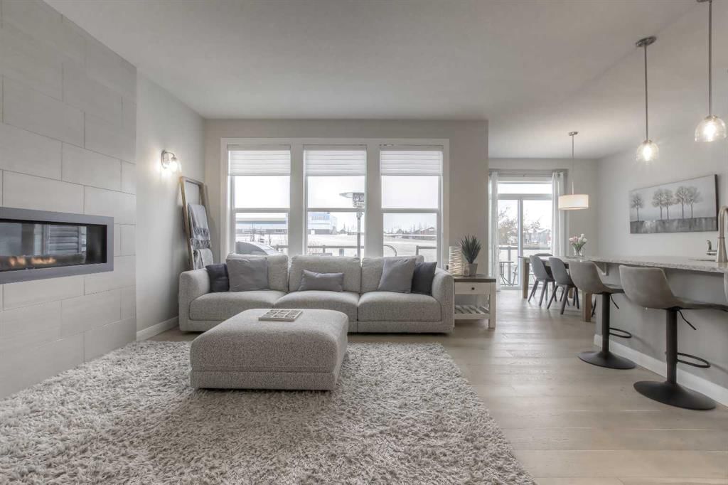 54 Silverado Plains Common SW, Calgary — photo 4 of 50