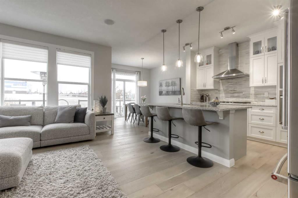 54 Silverado Plains Common SW, Calgary — photo 5 of 50