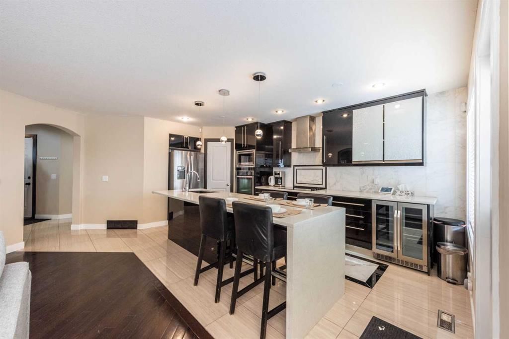 12373 Coventry Hills Way NE, Calgary — photo 4 of 46