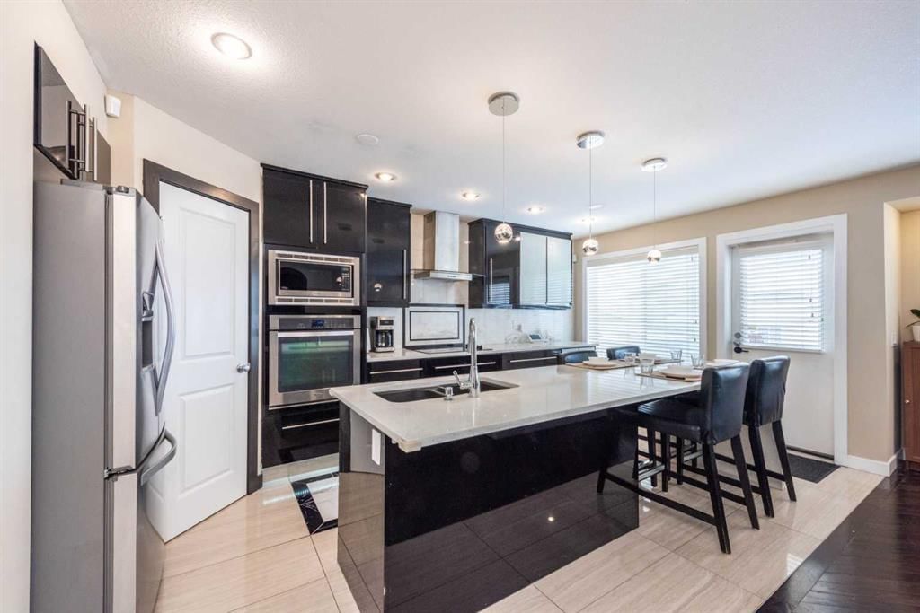 12373 Coventry Hills Way NE, Calgary — photo 5 of 46