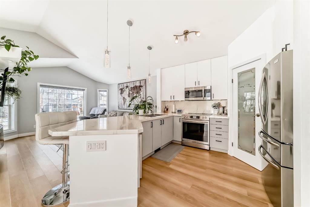 45 Hidden Hills Way NW, Calgary — main listing photo