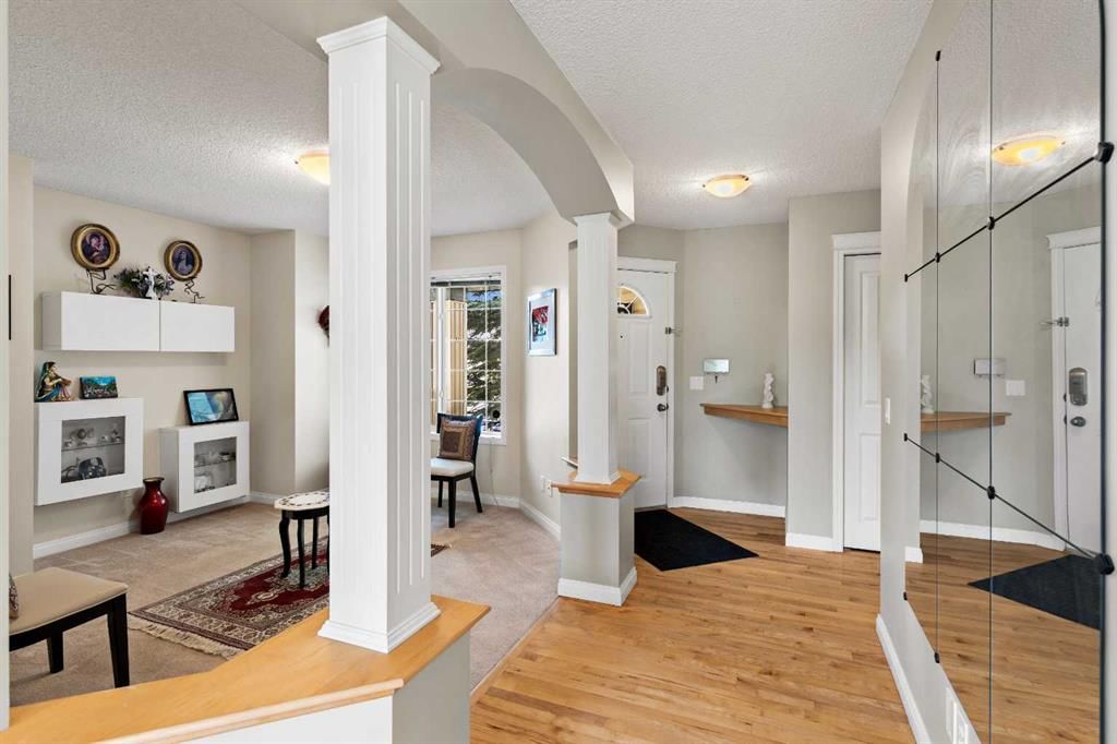180 Cranfield Park SE, Calgary — photo 4 of 49