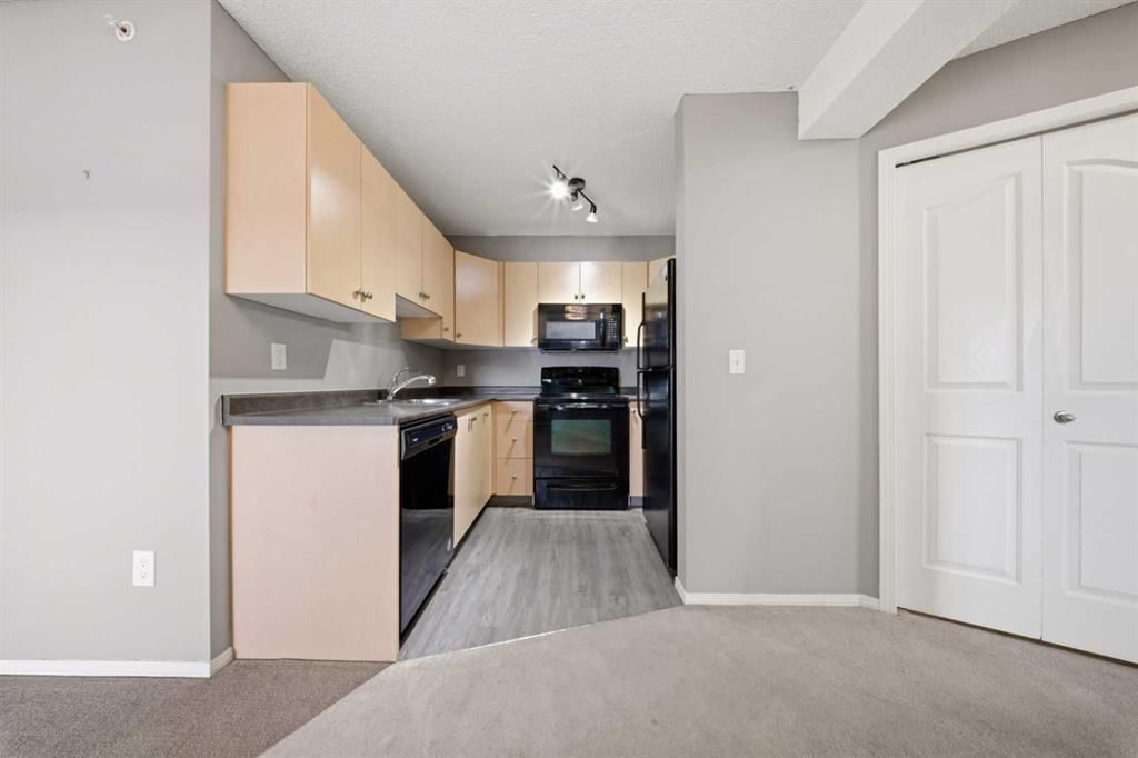 3416, 16320 24 Street SW, Calgary — photo 5 of 35