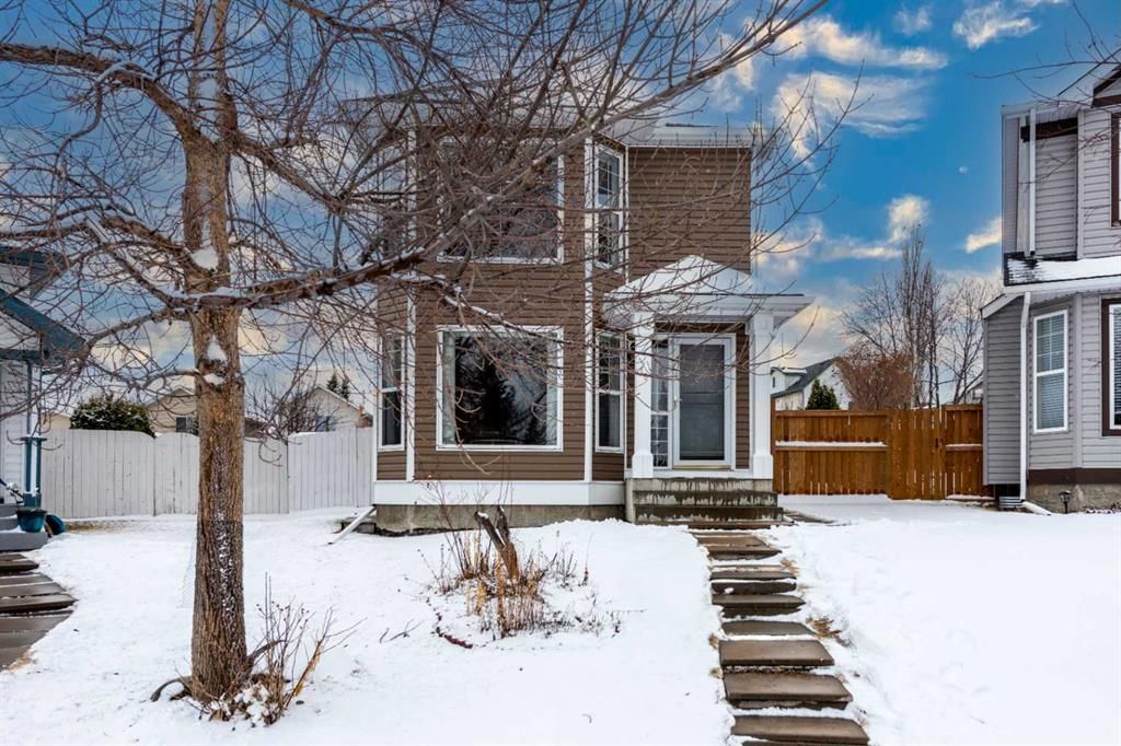 35 Somervale Place SW, Calgary — photo 4 of 39