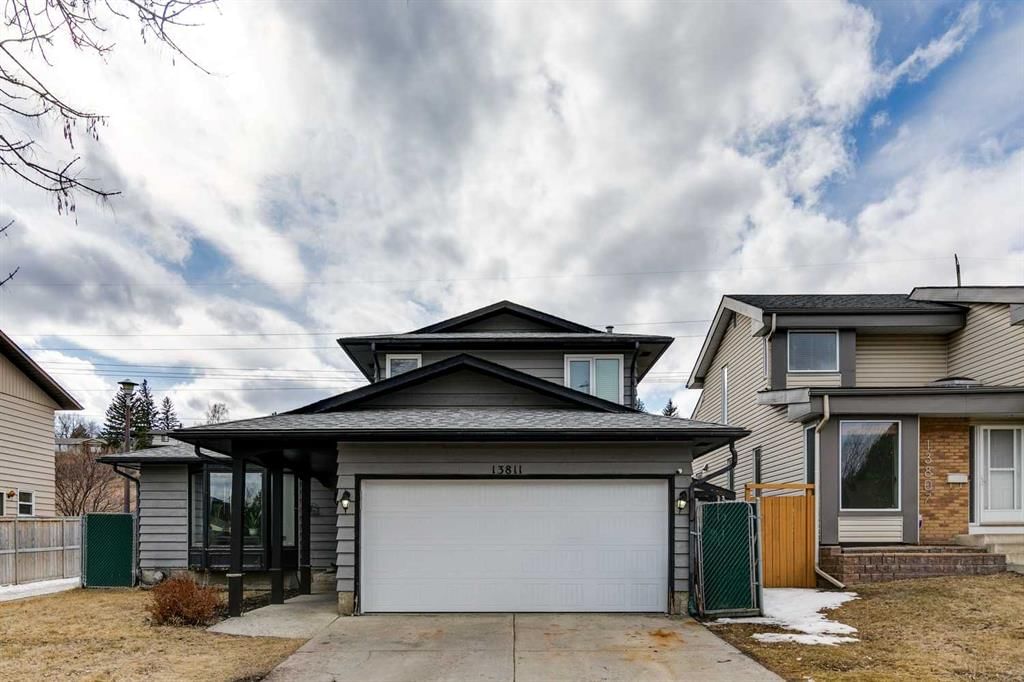 13811 Deer Run Boulevard SE, Calgary — photo 2 of 45