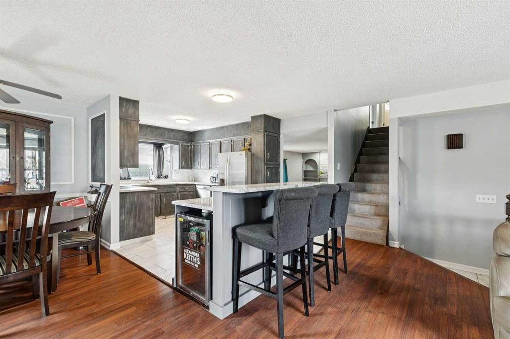 13811 Deer Run Boulevard SE, Calgary — photo 5 of 45