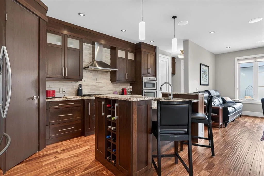 3424 3 Street NW, Calgary — photo 5 of 22