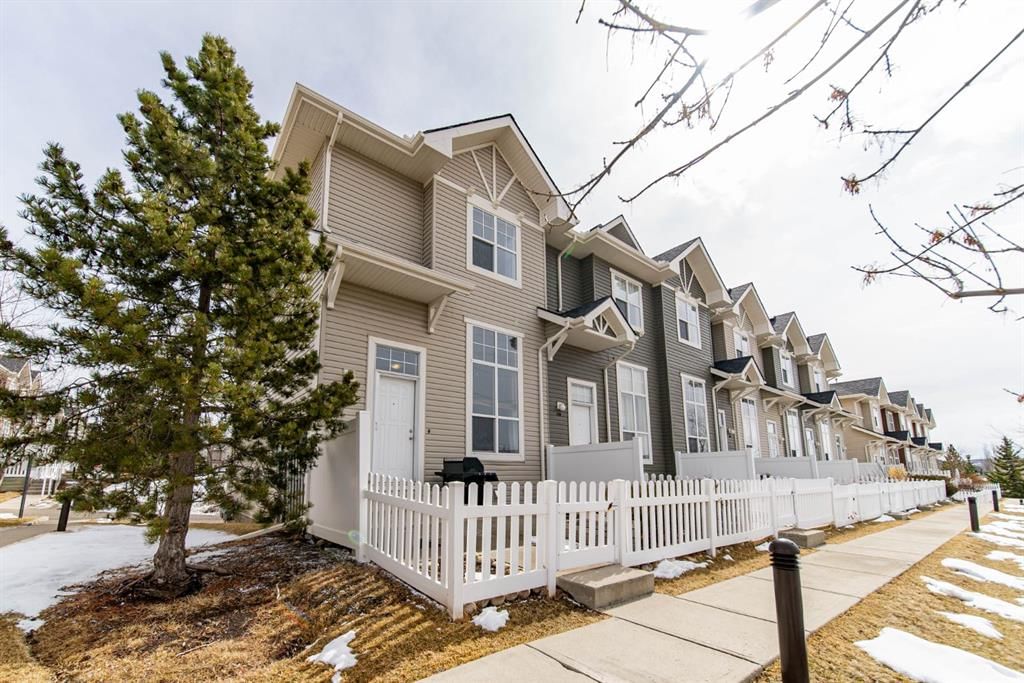 123 Toscana Gardens NW, Calgary — photo 3 of 42