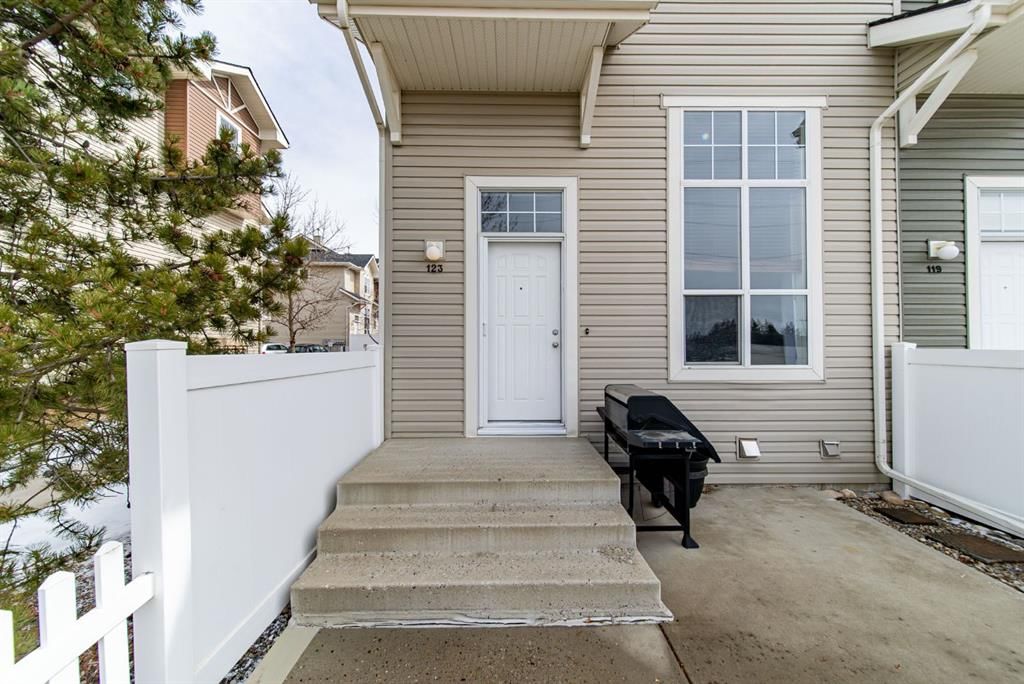 123 Toscana Gardens NW, Calgary — photo 5 of 42