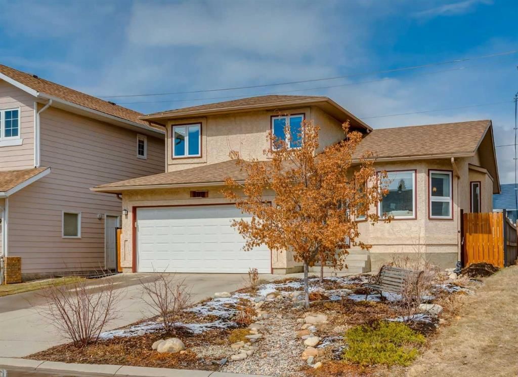 109 Sundown Place SE, Calgary — main listing photo