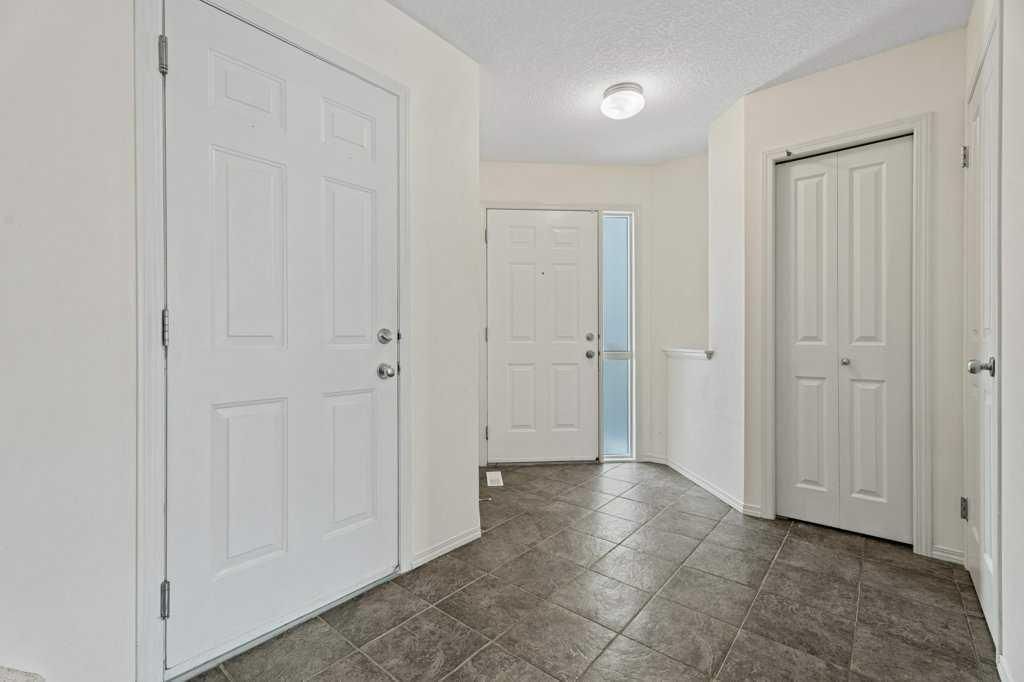 2317 Eversyde Avenue SW, Calgary — photo 3 of 43