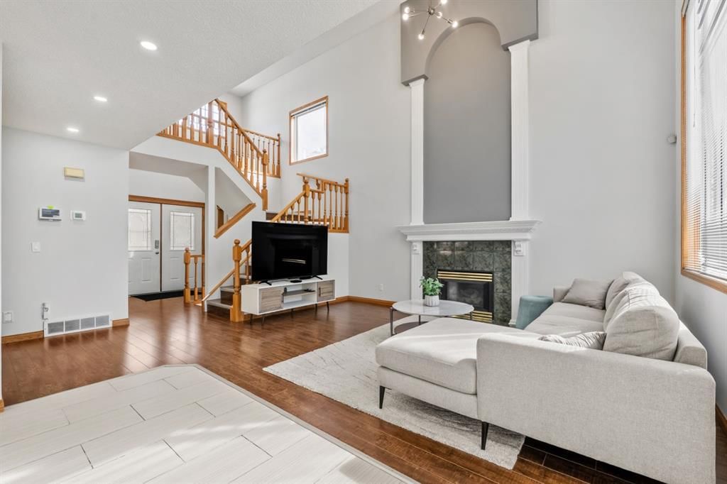 236 Panorama Hills Place NW, Calgary — main listing photo