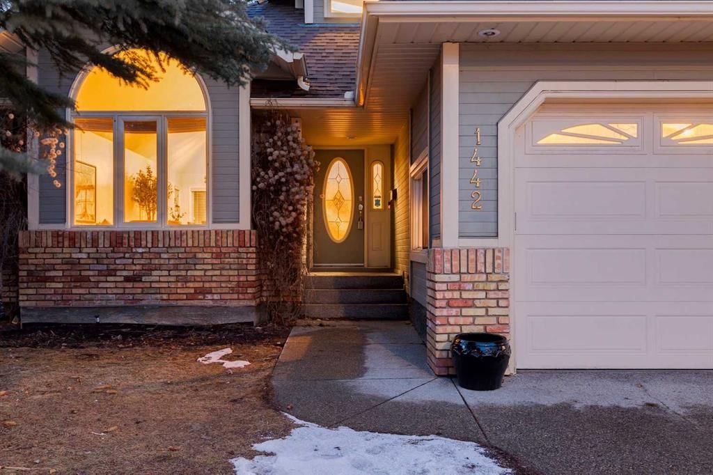 1442 Sunwood Road SE, Calgary — photo 3 of 31