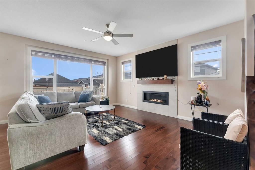 194 Redstone Park NE, Calgary — photo 2 of 32