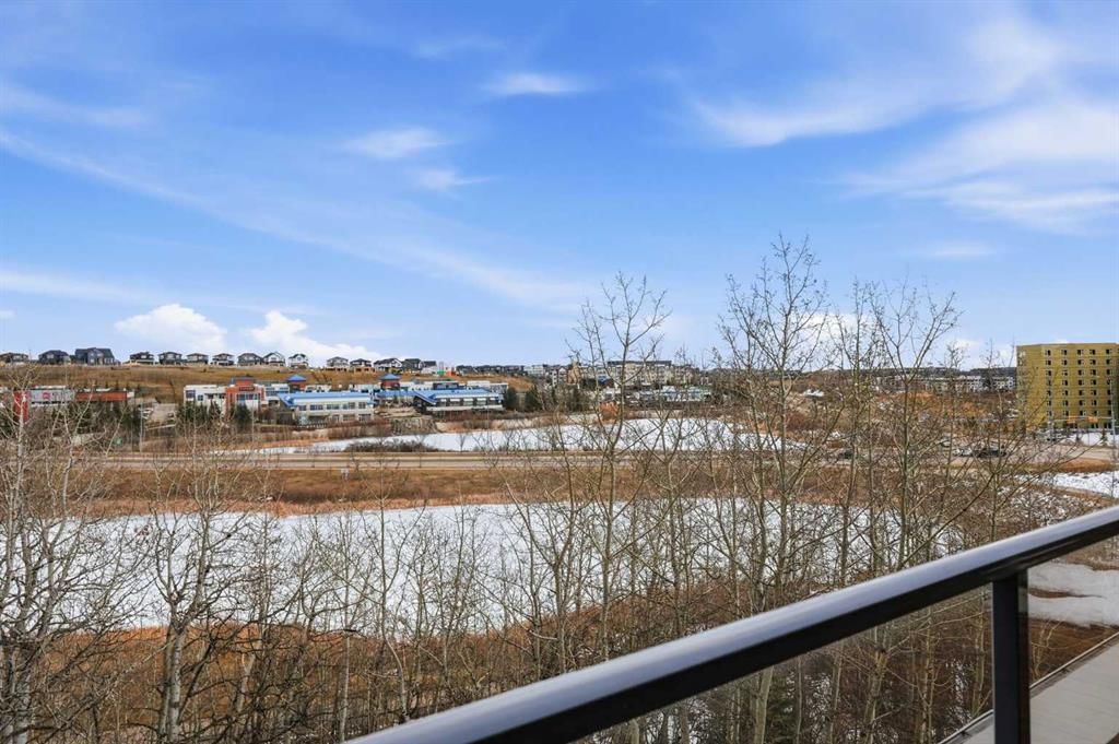 428, 35 Aspenmont Heights SW, Calgary — main listing photo