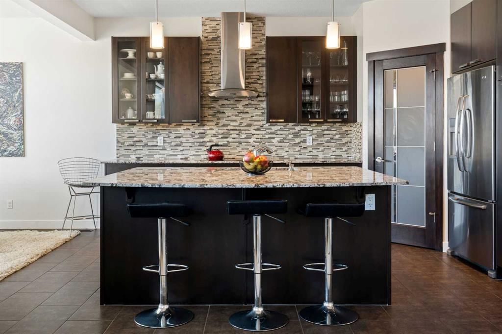 61 Cougar Ridge Cove SW, Calgary — photo 5 of 48