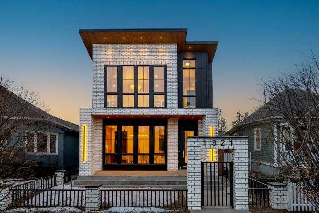 1321 10 Avenue SE, Calgary — main listing photo