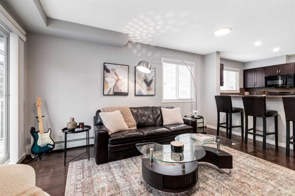 2212, 115 Prestwick Villas SE, Calgary — photo 5 of 18